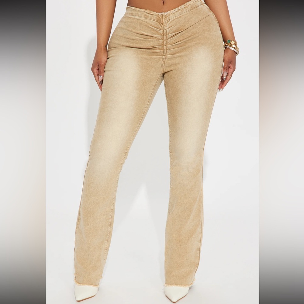 Frayed waist khaki pants- bootcut, scrunch detail